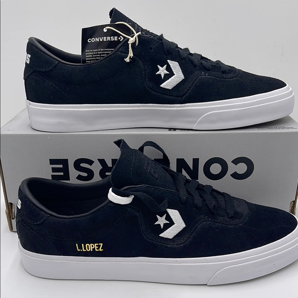 Converse Men's Black Sneakers 163261C
LOUIE LOPEZ PRO OX BLACK/BLACK/WHITE
